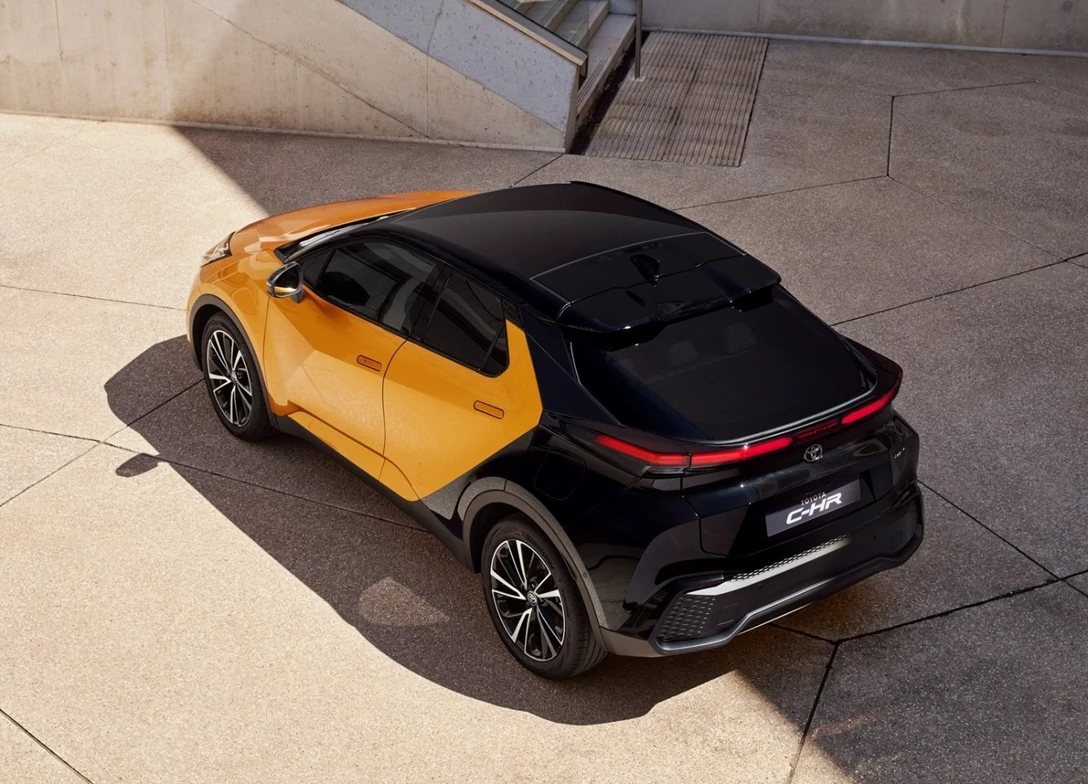 1690440-Toyota-C-HR-2024-03.jpg