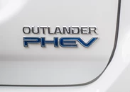 1653326-Mitsubishi-Outlander_PHEV-2021-11.jpg