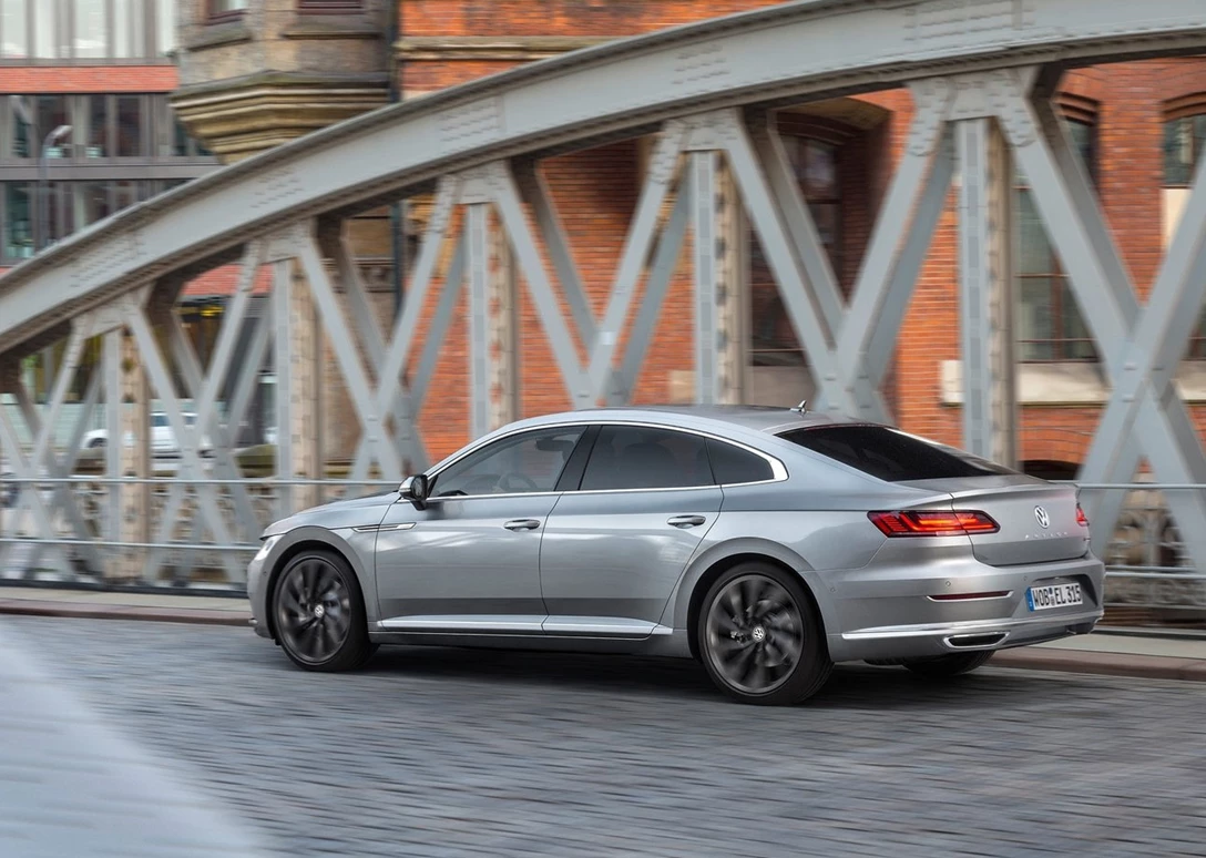 1594864-פולקסווגן ארטאון - מבחן דרכים (השקה) (5).jpg