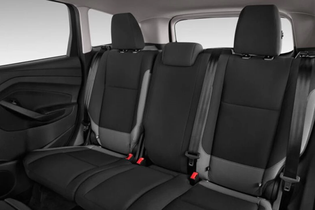 1658271-2013_ford_escape_rearseat.jpg