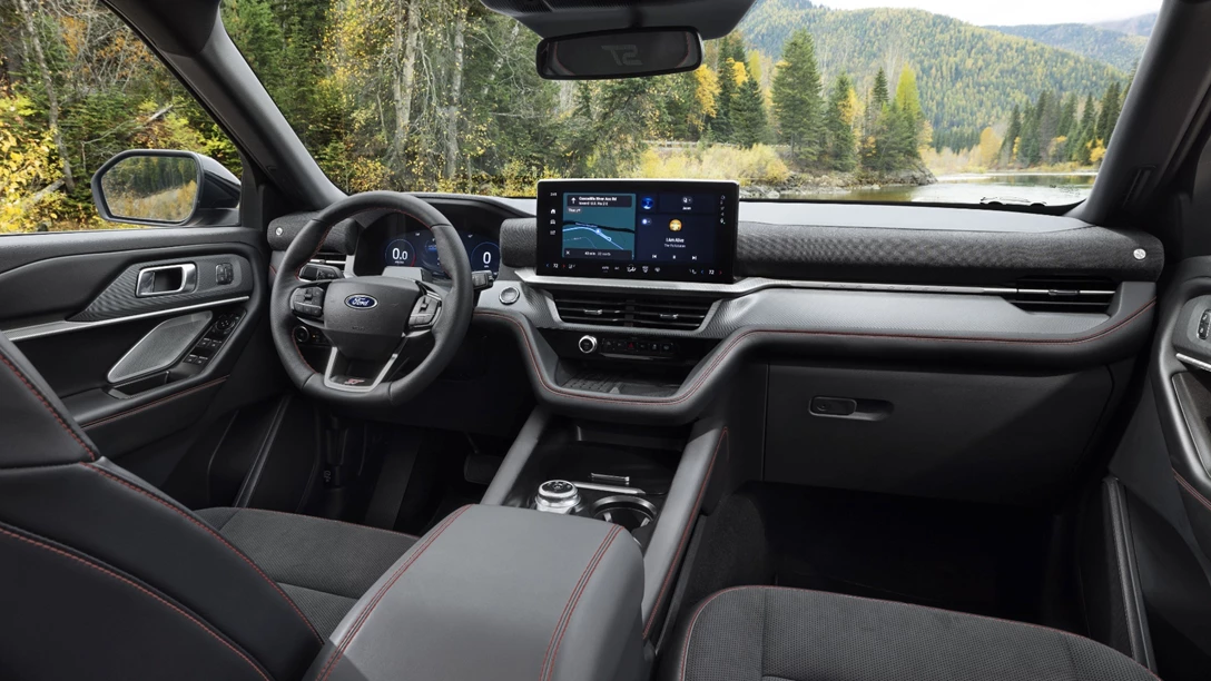 1692659-2025 Ford Explorer ST_14-min.jpg