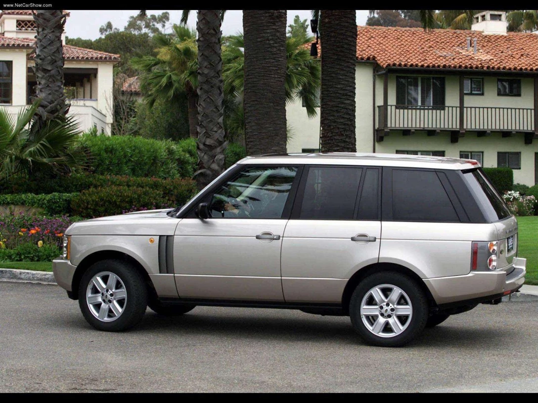 1593651-Land_Rover-Range_Rover 3.jpg