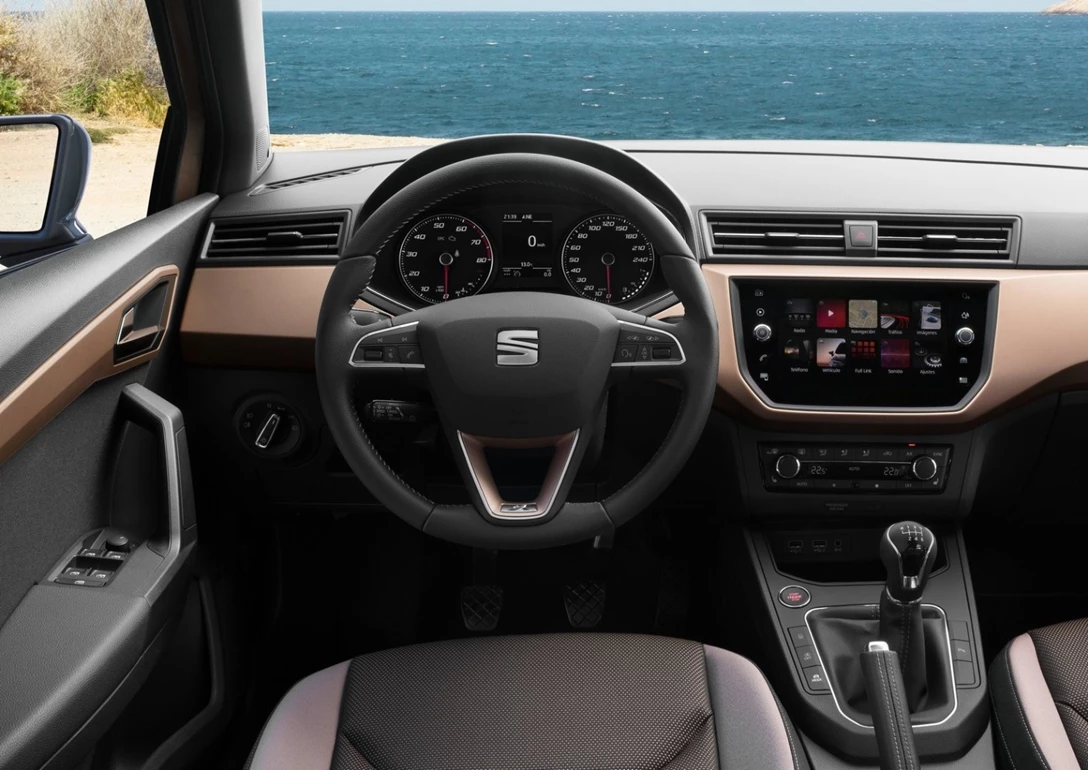 1635890-Seat-Ibiza-2019-05.jpg