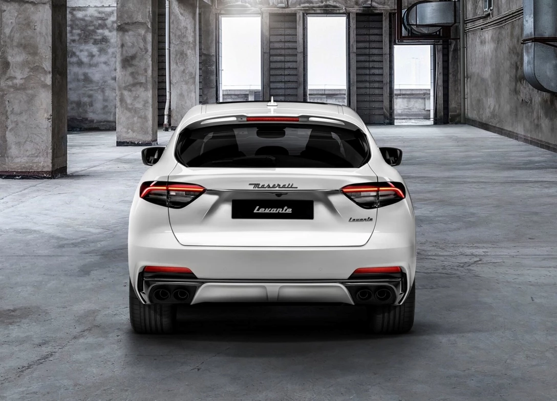 1679262-Maserati-Levante-2023-03.jpg