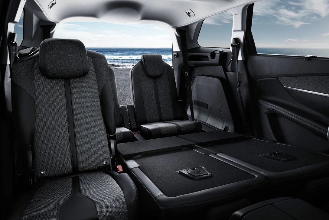 1598545-השוואתי 7 מושבים (4).jpg