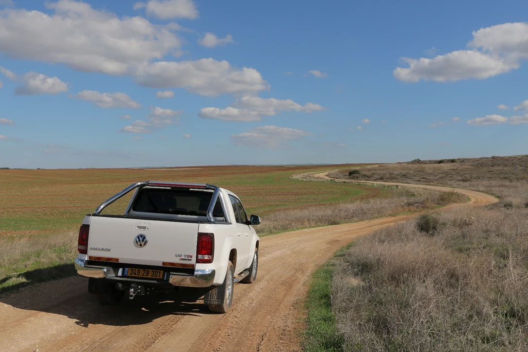 1593352-פולקסווגן אמארוק V6 מבחן דרכים (10).JPG