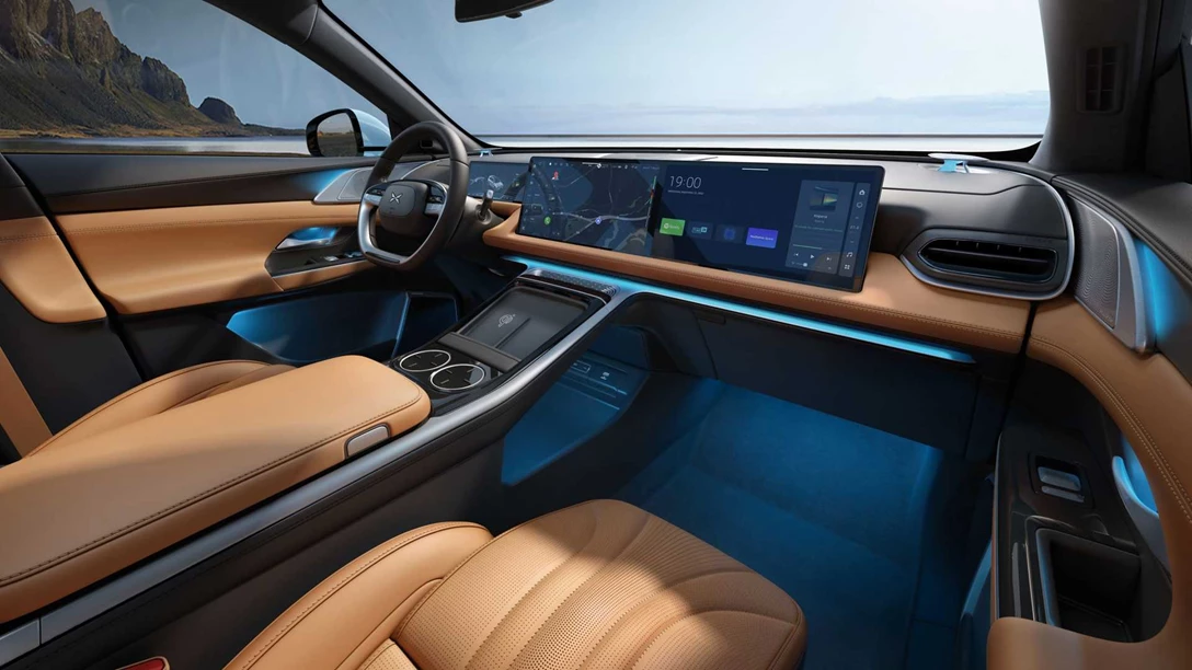 1687907-2023-xpeng-g9 (1).jpg