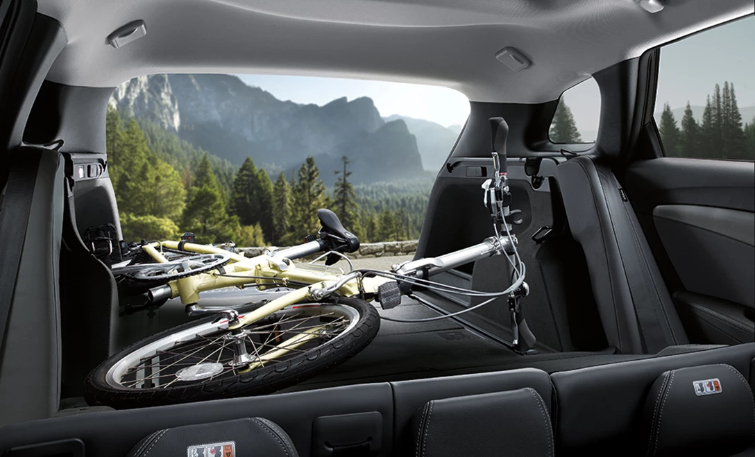 1604602-Hyundai i40 (8).jpg