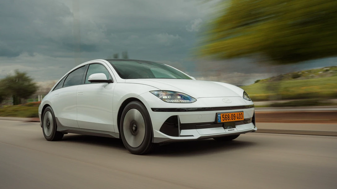 1695901-אוטו השנה 2024 (מבחן).01_11_37_02.Still060-min.jpg