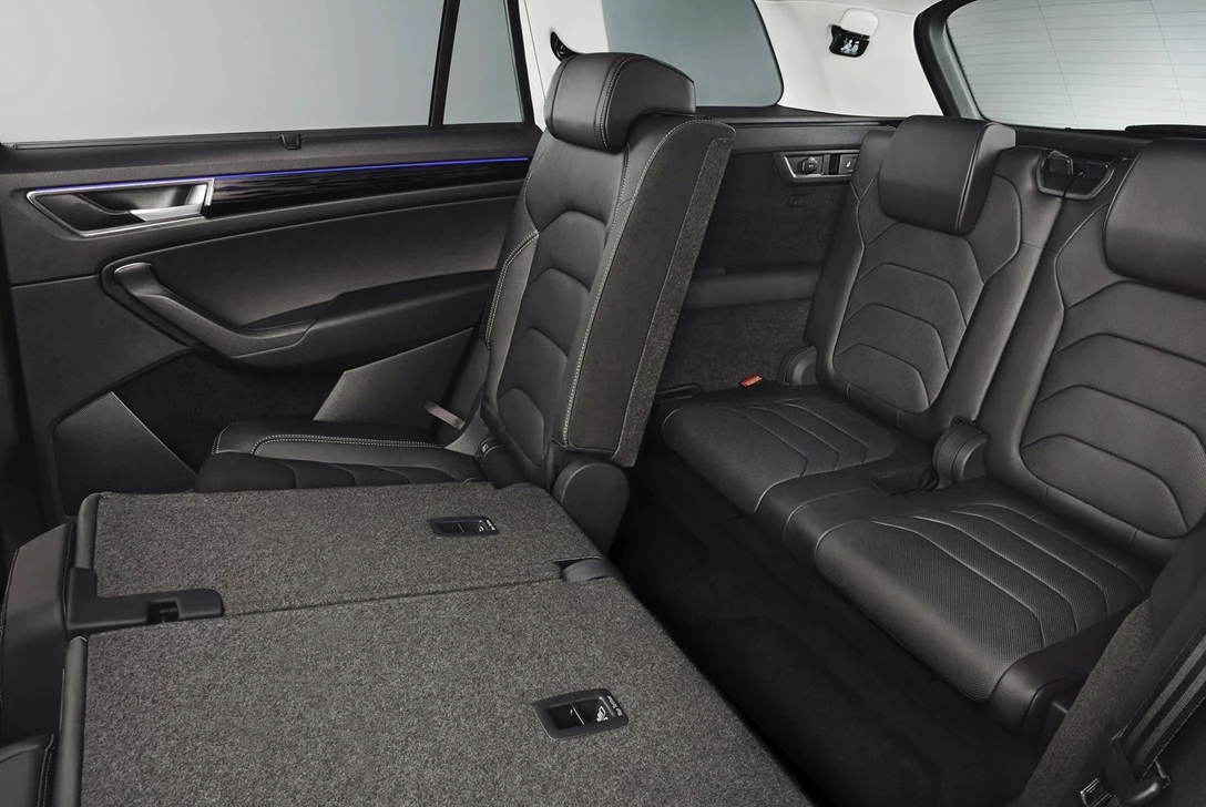 1598546-השוואתי 7 מושבים (5).jpg