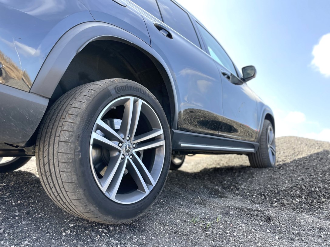 1669105-GLE400D - 146-min.jpeg