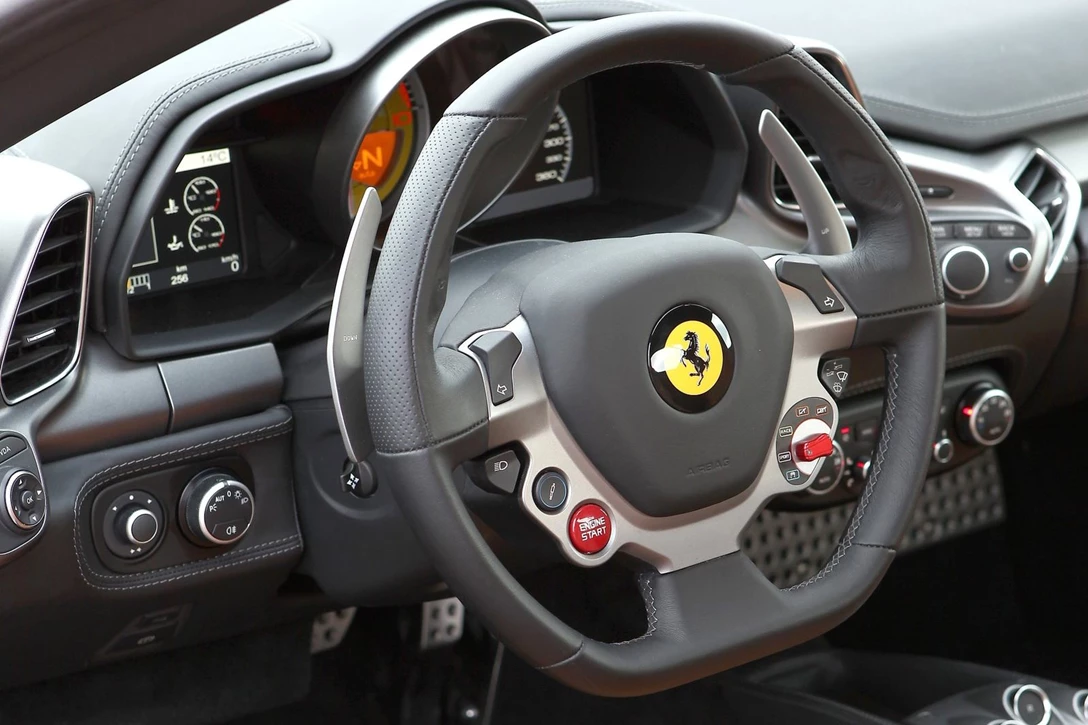 פרארי 458 איטליה