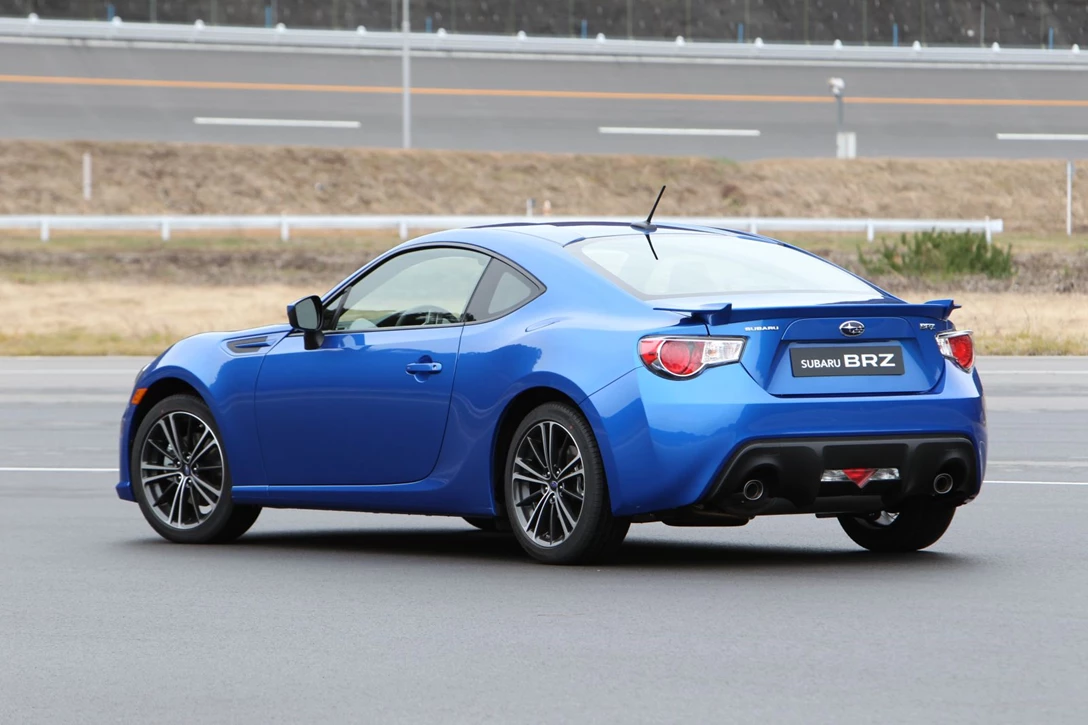 סובארו BRZ