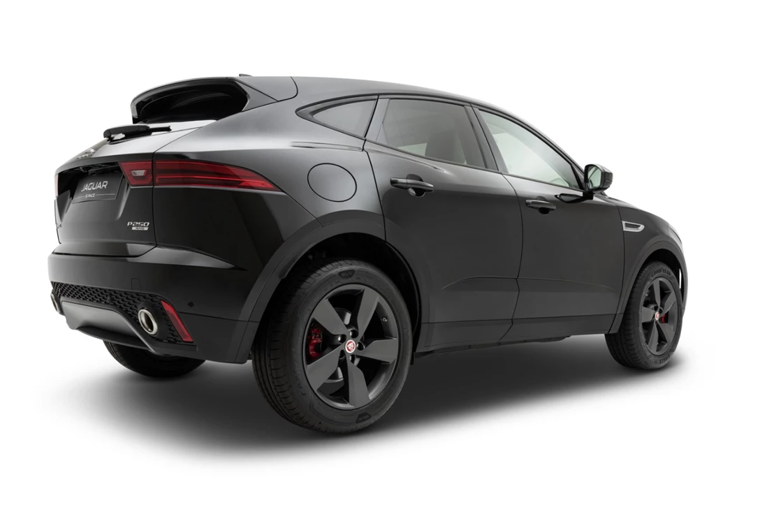 1628963-יגואר EPACE עם חבילת אבזור ייחודית  (4).jpg