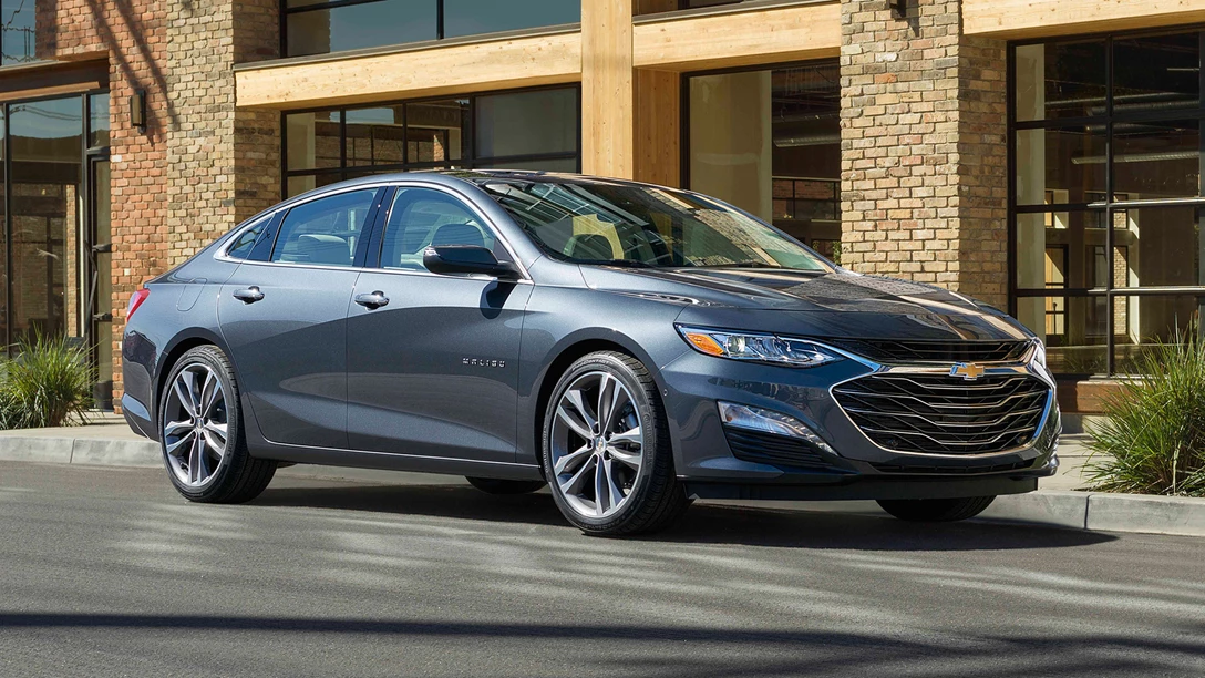 1593934-2019-Chevrolet-Malibu-005.jpg