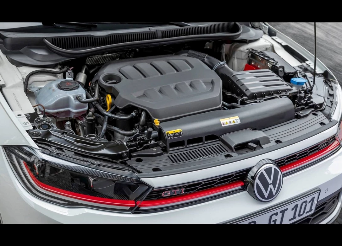 1695120-Volkswagen-Polo_GTI-2024-14.jpg