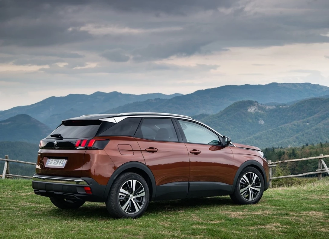 1638887-Peugeot-3008-2018-05.jpg