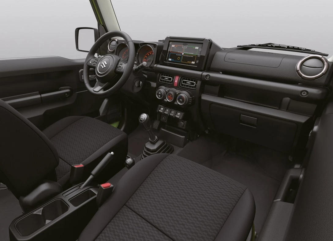 1644418-Suzuki-Jimny-2019-04.jpg