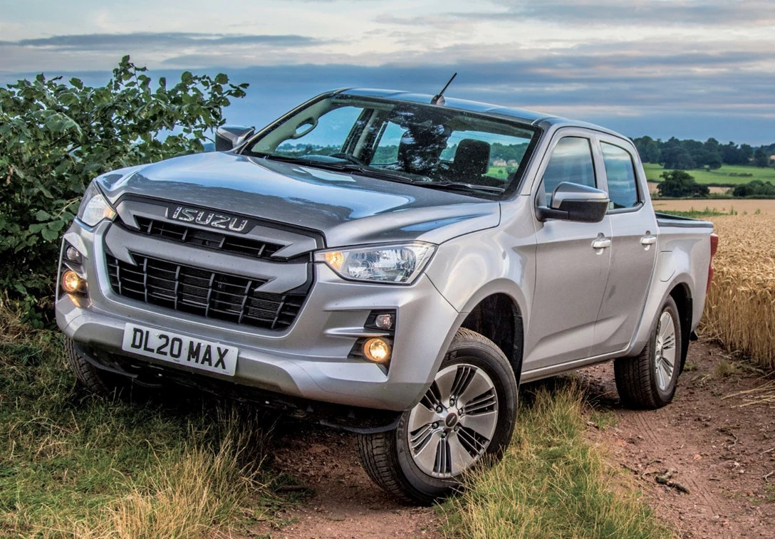 1662918-ISUZU D-MAX_2022-03.jpg