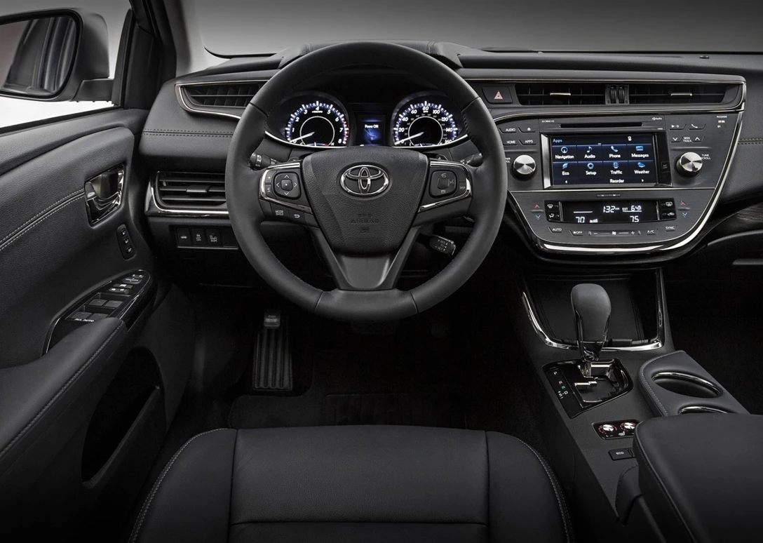 1620240-Toyota-Avalon-2016-05.jpg