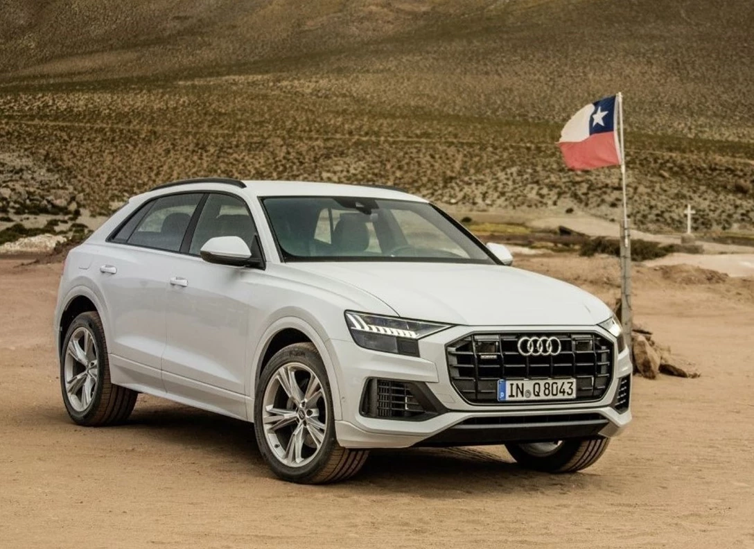1662117-Audi-Q8-2022-01.jpg