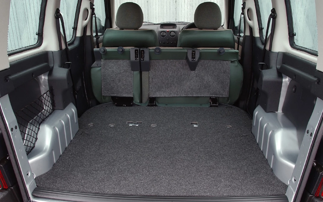 1602831-Peugeot Partner 1997-2002-4.jpg