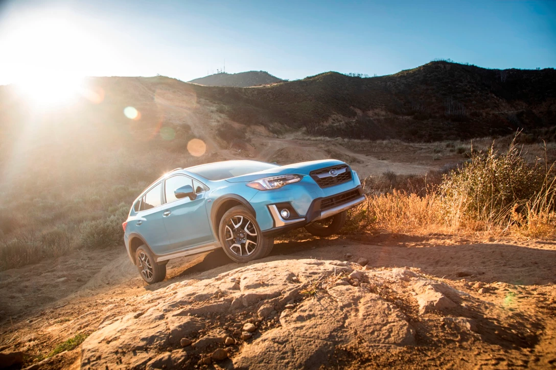 1607056-53._2019_Crosstrek_Hybrid.jpg