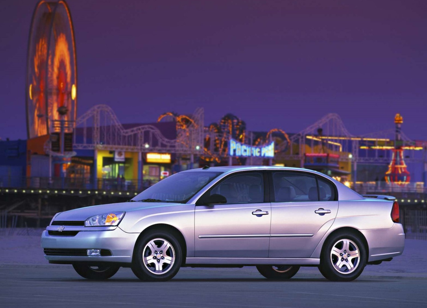 1600732-Chevrolet-Malibu-2004-1600-02.jpg