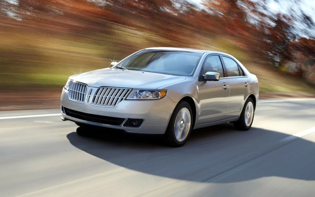 1678942-Lincoln-MKZ-2010-1280-05.jpg