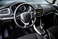 1649648-suzuki_sx4_s-cross_interior-38-970px.jpg