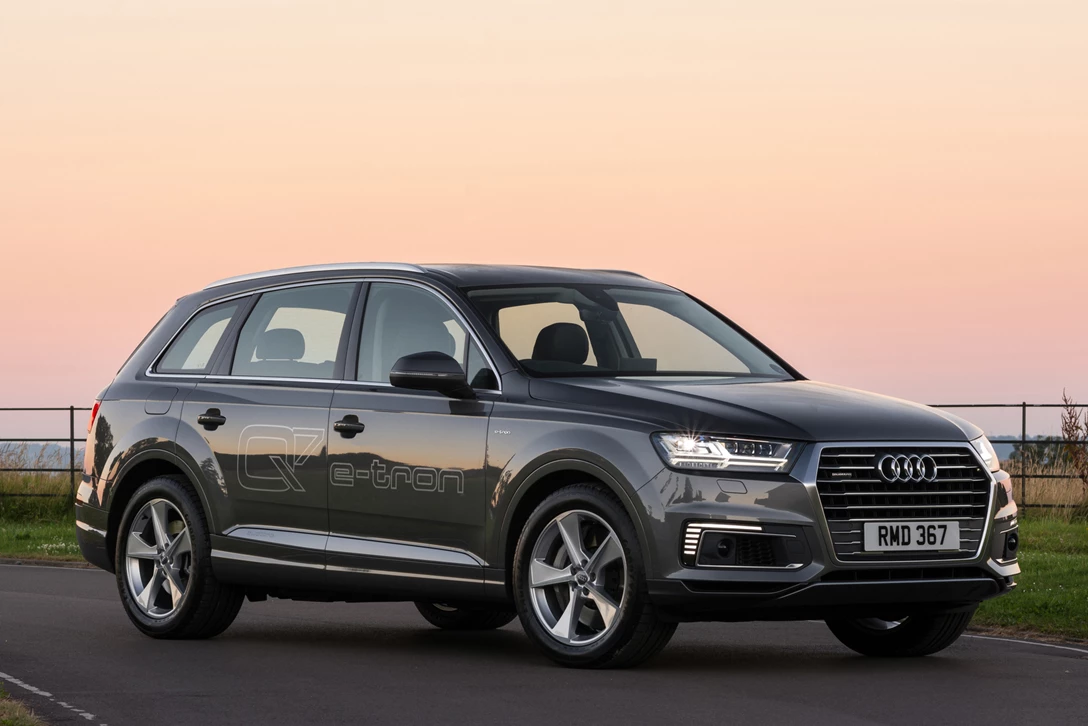 1597714-אודי Q7.jpg