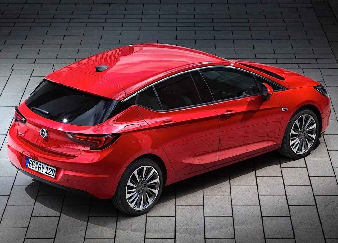 1648344-Opel-Astra-2019-03.jpg