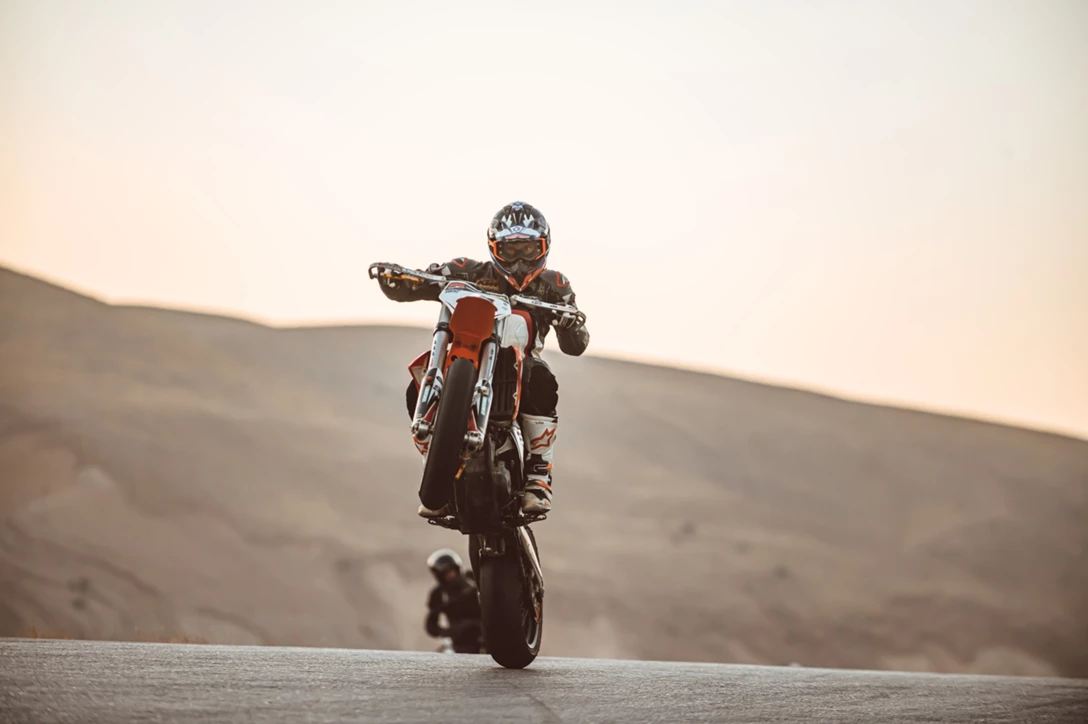 1634693-by benny doutsh (499).jpg