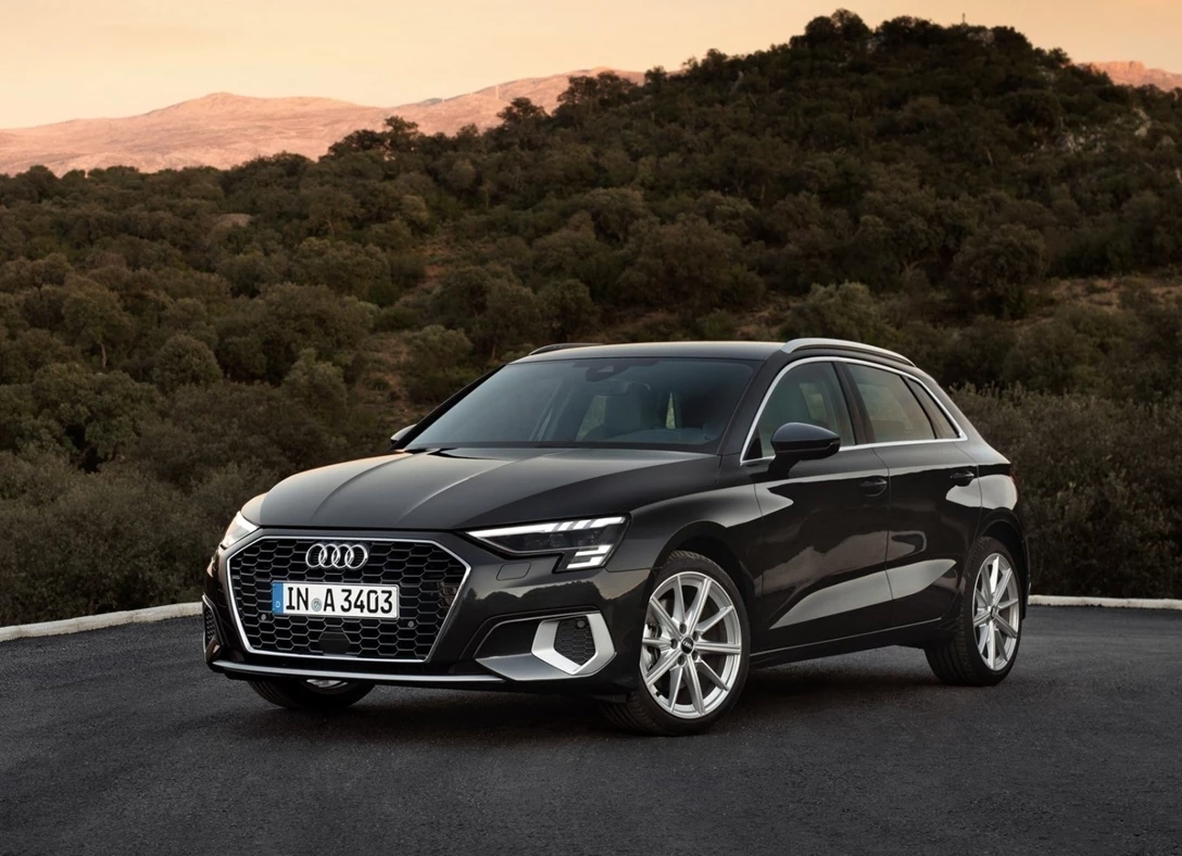1654492-Audi-A3_Sportback-2021-1600-0d.jpg