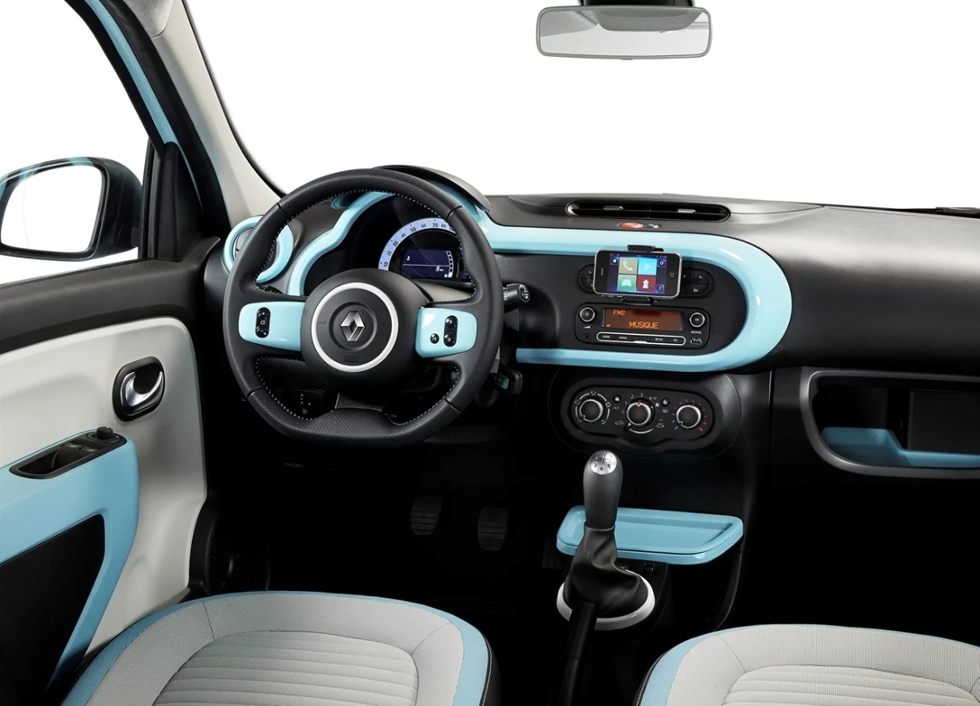 1689529-Renault-Twingo-2018-05.jpg