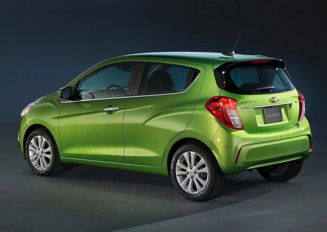 1638163-Chevrolet-Spark-2017-05.jpg