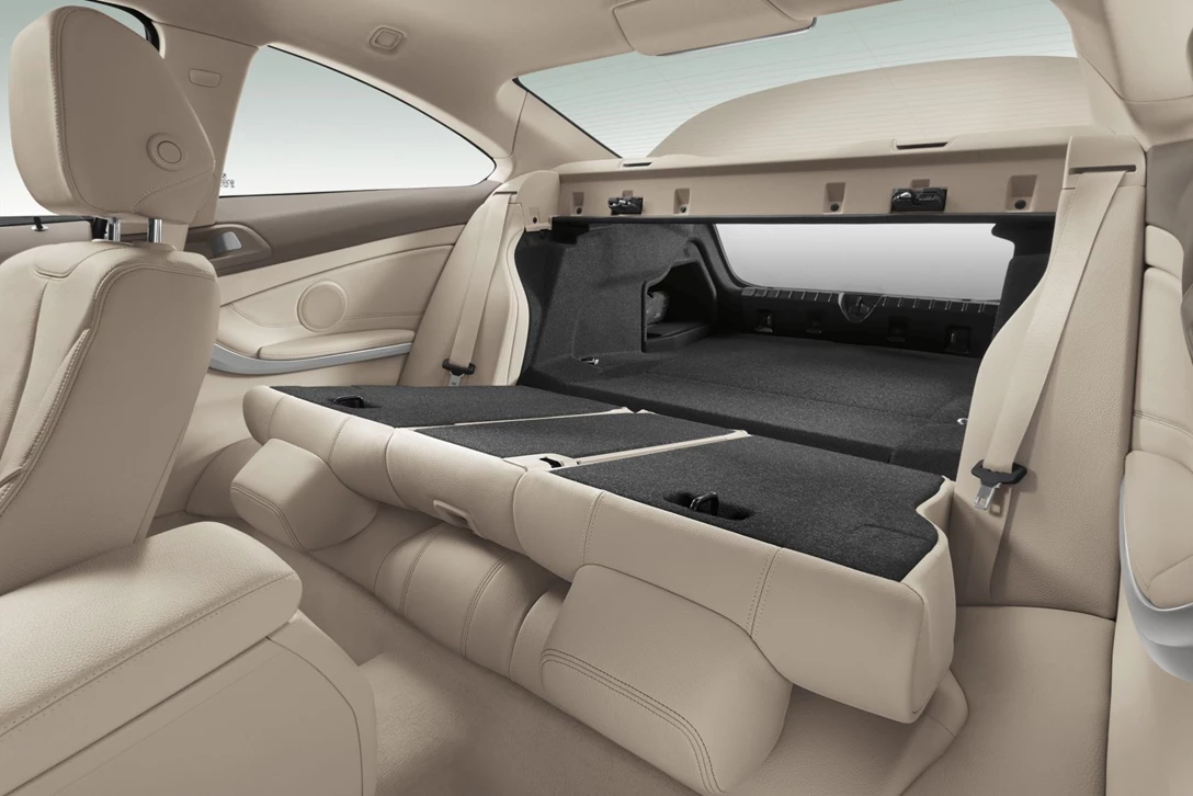 ב.מ.וו סדרה 4 קופה