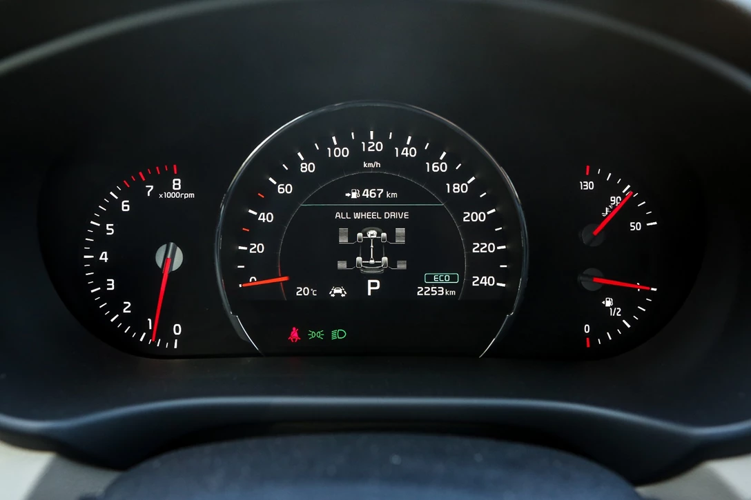 1594577-קיה סורנטו - מבחן דרכים (V6) (6).jpg