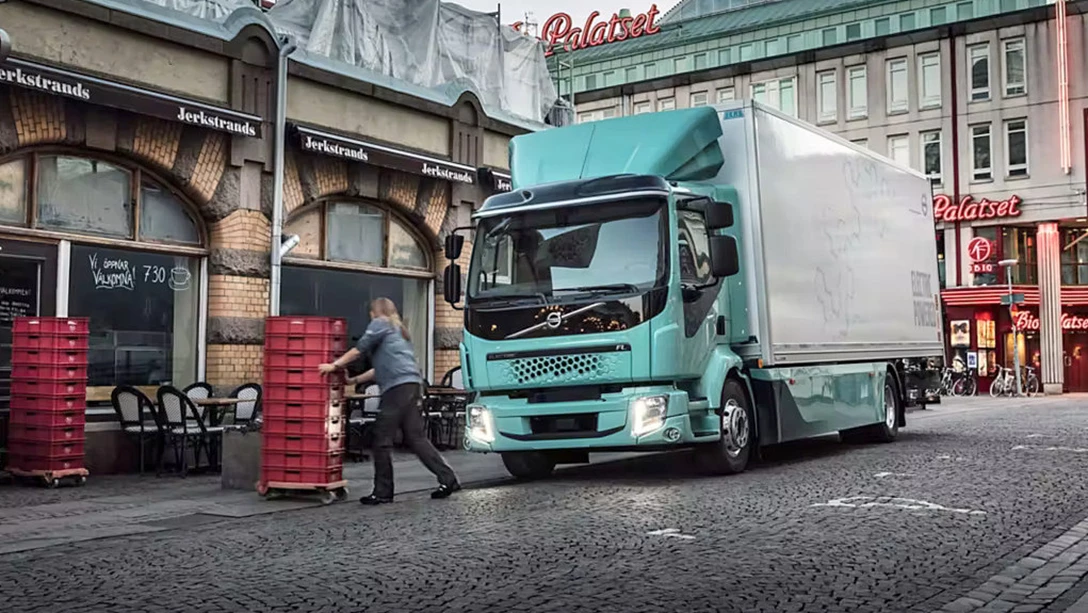 1681398-electric-trucks-volvo-fl-electric-imagegallery-1.jpg