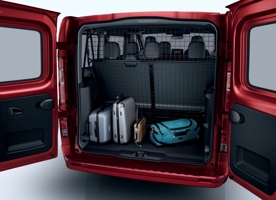 1704543-Renault-Trafic-2024 (6).jpg