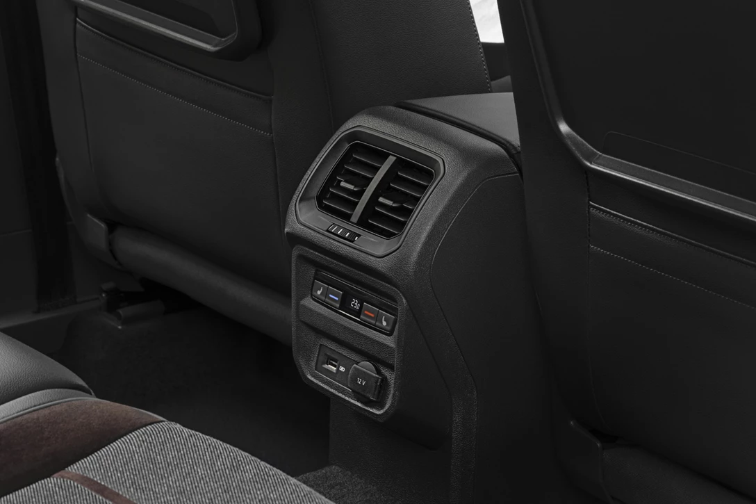 1608582-סיאט טראקו (6).jpg