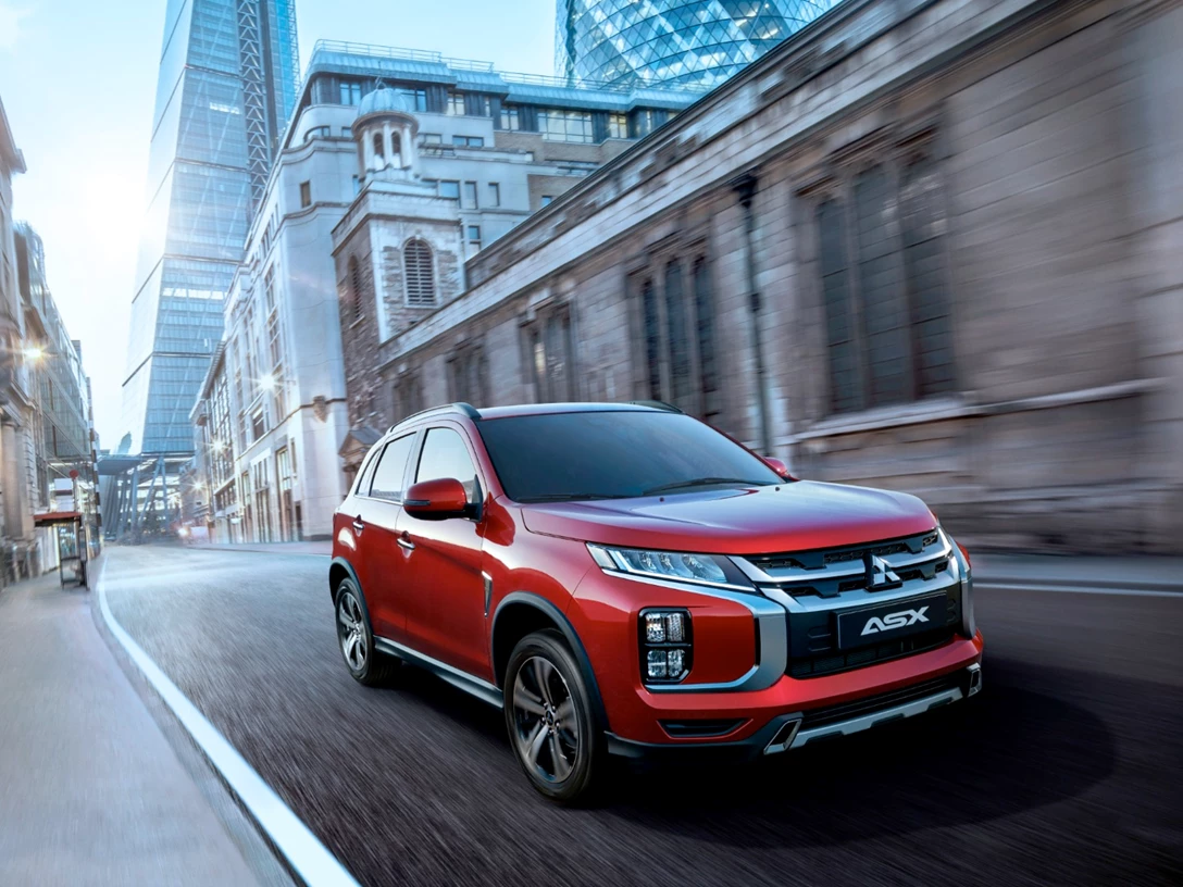 1611808-New 2020 ASX - 3-4 front cityscape.jpg