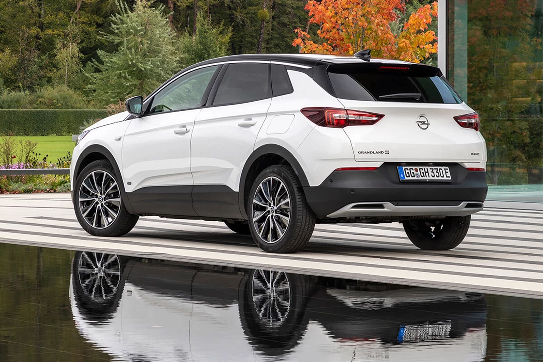 1627262-Opel-Grandland-X-PHEV-509586.jpg