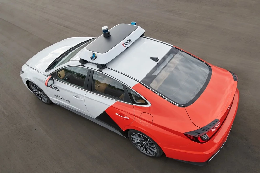 1619719-Yandex_self-driving_Hyundai_Sonata_7.JPG