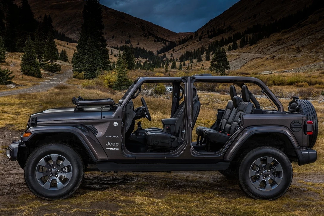 1632249-ג'יפ רנגלר (3).jpg