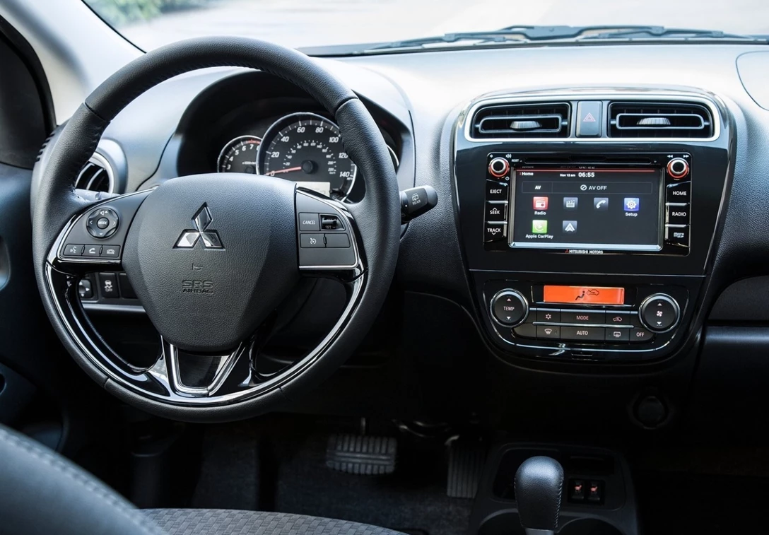 1643323-Mitsubishi_Space Star-2016-05.jpg