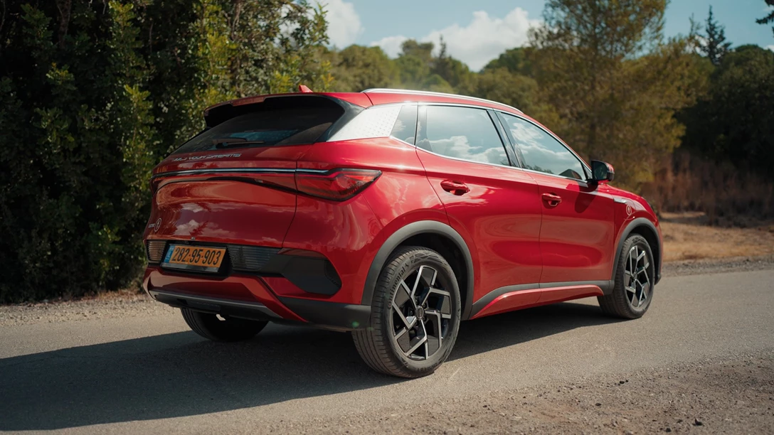 1672451-BYD ATTO 3.00_43_27_01.Still040 copy.jpg