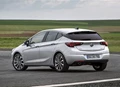 1648367-Opel-Astra-2017-04.jpg