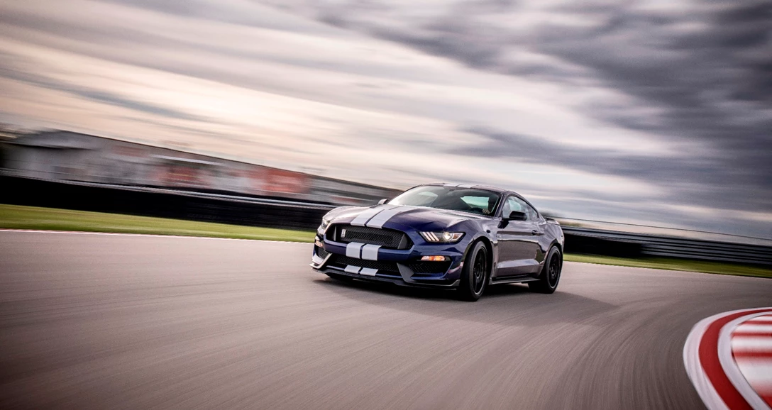 1597048-ShelbyGT350_03_HR.jpg