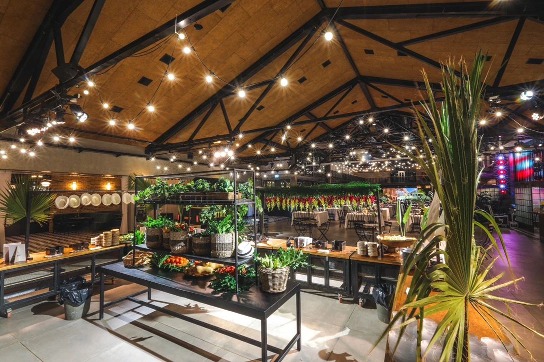 1611761-  (6 of 127).jpg